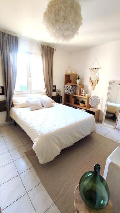 Appartement Un Nid D'Amour à Ruoms Extérieur photo