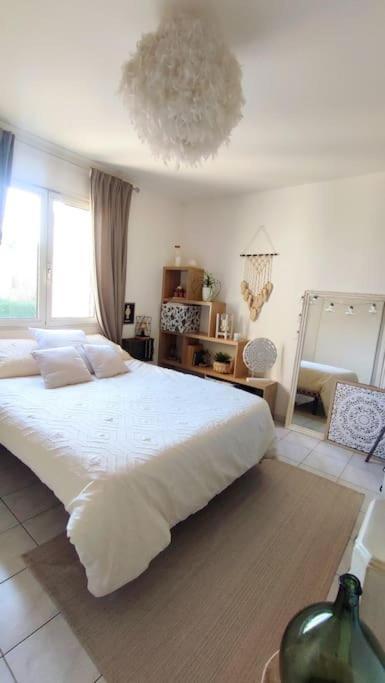 Appartement Un Nid D'Amour à Ruoms Extérieur photo