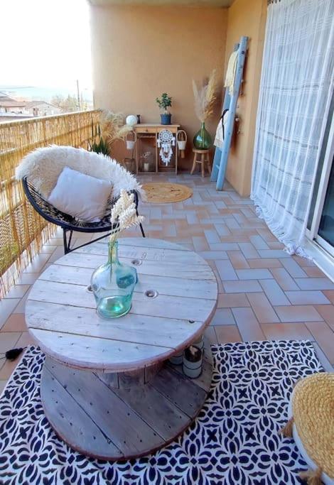 Appartement Un Nid D'Amour à Ruoms Extérieur photo
